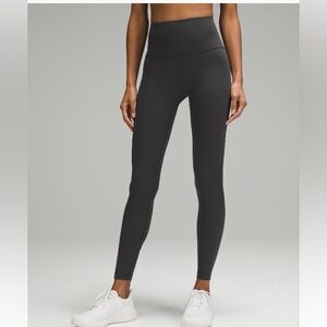 EUC Lululemon size 12 Wunder Train High-Rise Ribbed Tights 28" in Graphite Gray